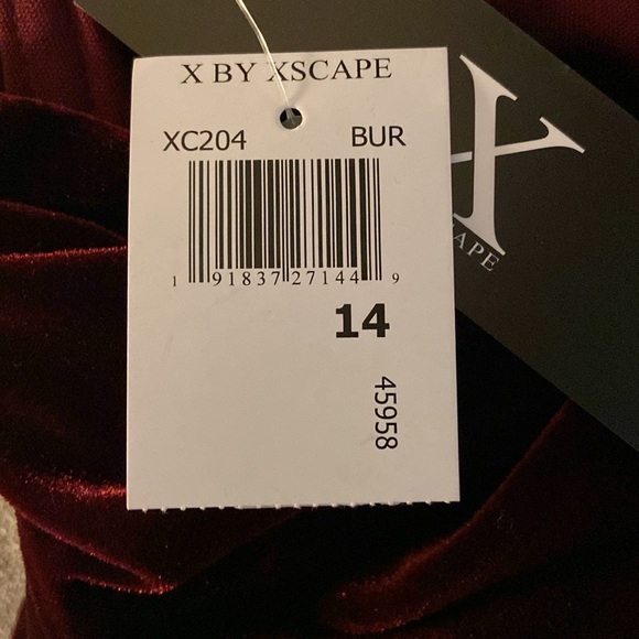 Velvet gown merlot color. NWT. Purchased for wedding but chose a different one. - Picture 5 of 6